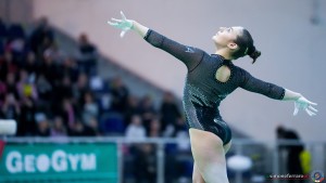 sr sfe01822 copia simone ferraro ph